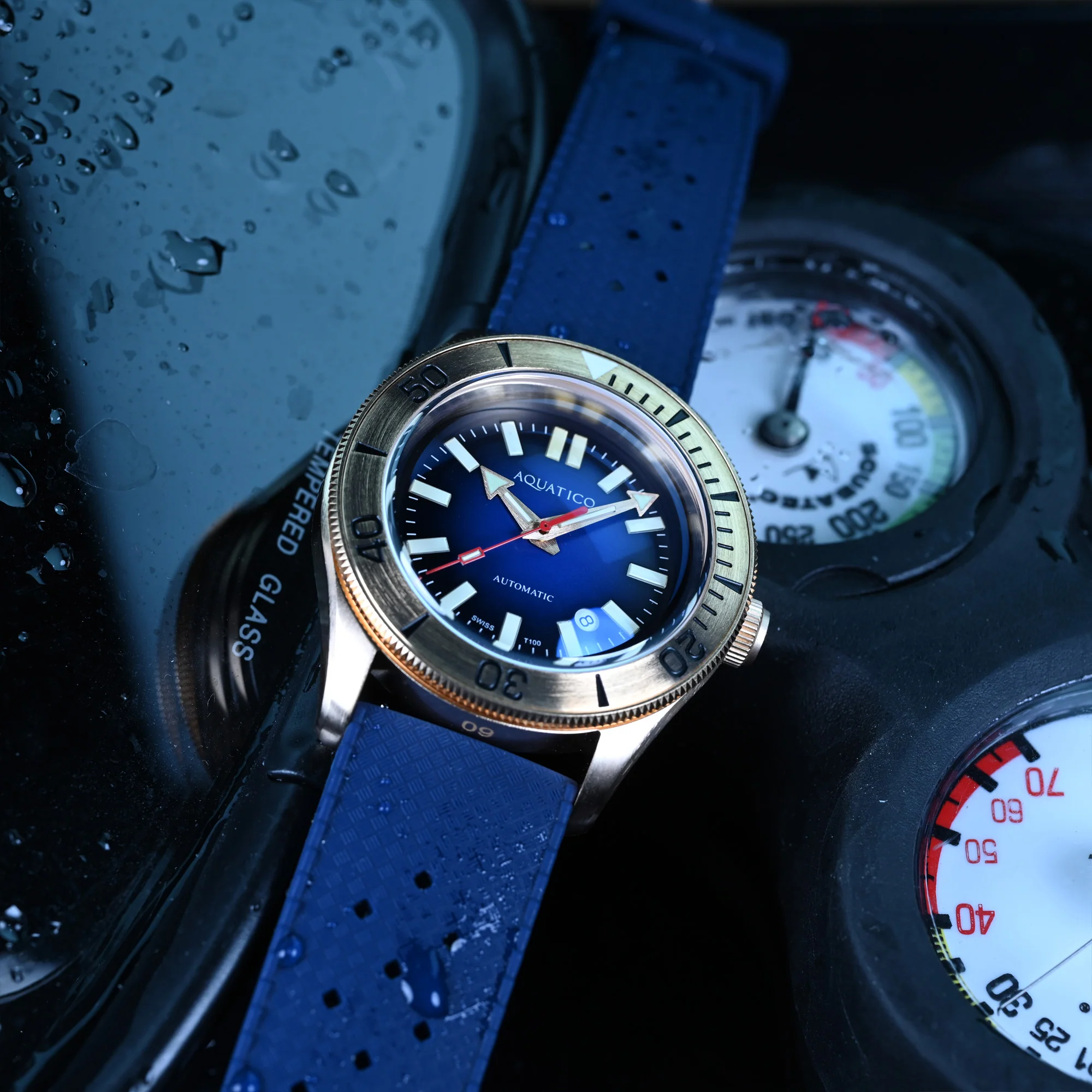 Mens watch